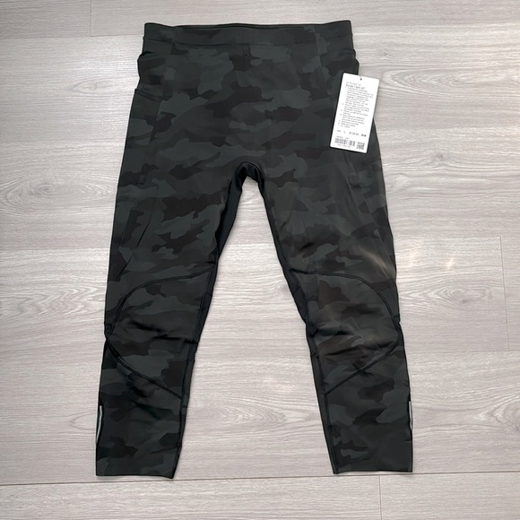 NWT - Lululemon Surge Tight 22” - Picture 2 of 6
